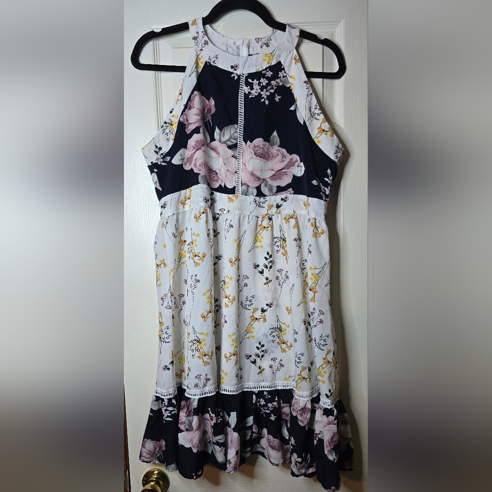 Women's M Floral Halter Dress Boho Cottagecore Beach Vacation Sundress